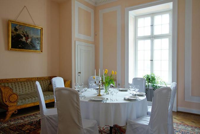 Hotel Butikowy Palac Jablonna Екстериор снимка