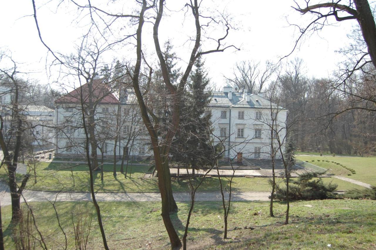 Hotel Butikowy Palac Jablonna Екстериор снимка