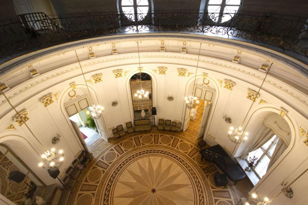 Hotel Butikowy Palac Jablonna Екстериор снимка